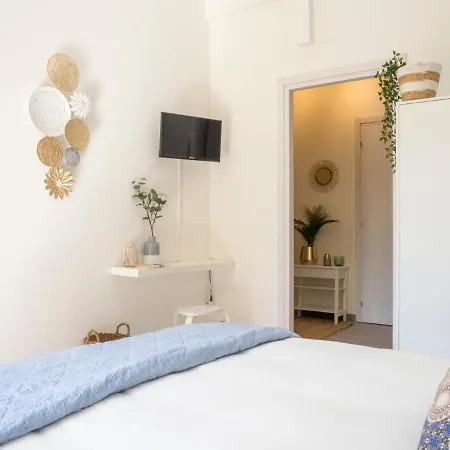 Room Turati Pinerolo * Pinerolo