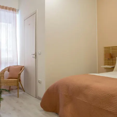 Room Turati Pinerolo * Pinerolo